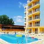 公寓 Comfortable In 65 M² Shared Pool 阳光海滩
