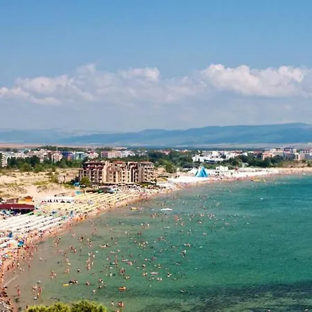 Comfortable In 65 M² Shared Pool Διαμέρισμα *