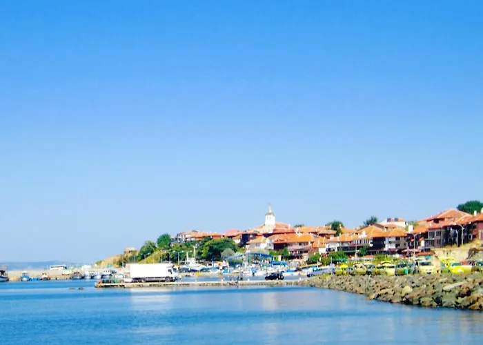 Апартаменти Comfortable In 65 M² Shared Pool *