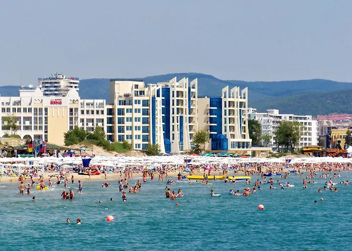 Comfortable In 65 M² Shared Pool Апартаменти Сонячний Берег