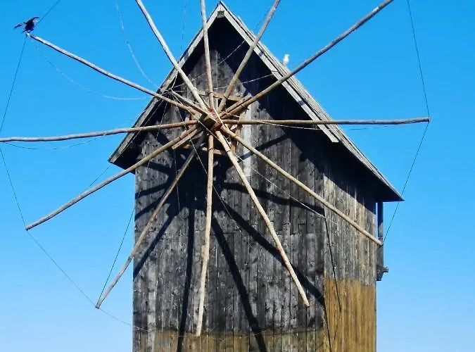 Апартаменты Comfortable In 65 M² Shared Pool